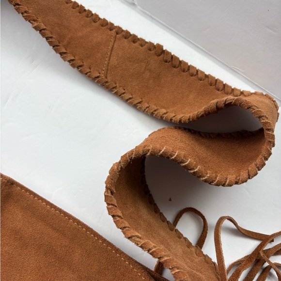 NWOT Urban Outfitters Silence + Noise Suede Fringe Hobo Sling Bag - Picture 7 of 16